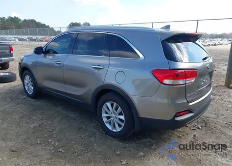 2017 Kia Sorento 2.4L Lx из США, поврежденный, VIN 5XYPG4A35HG222338